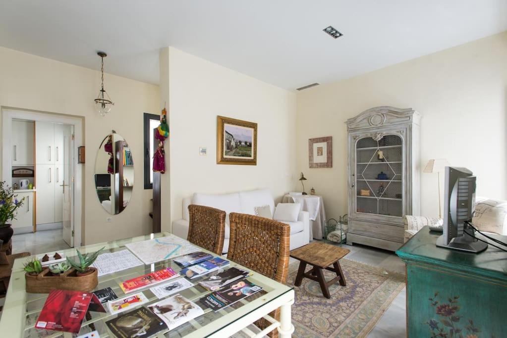 Apt. Sierpes-Cuna, Wifi, Hvac Sevilla Buitenkant foto